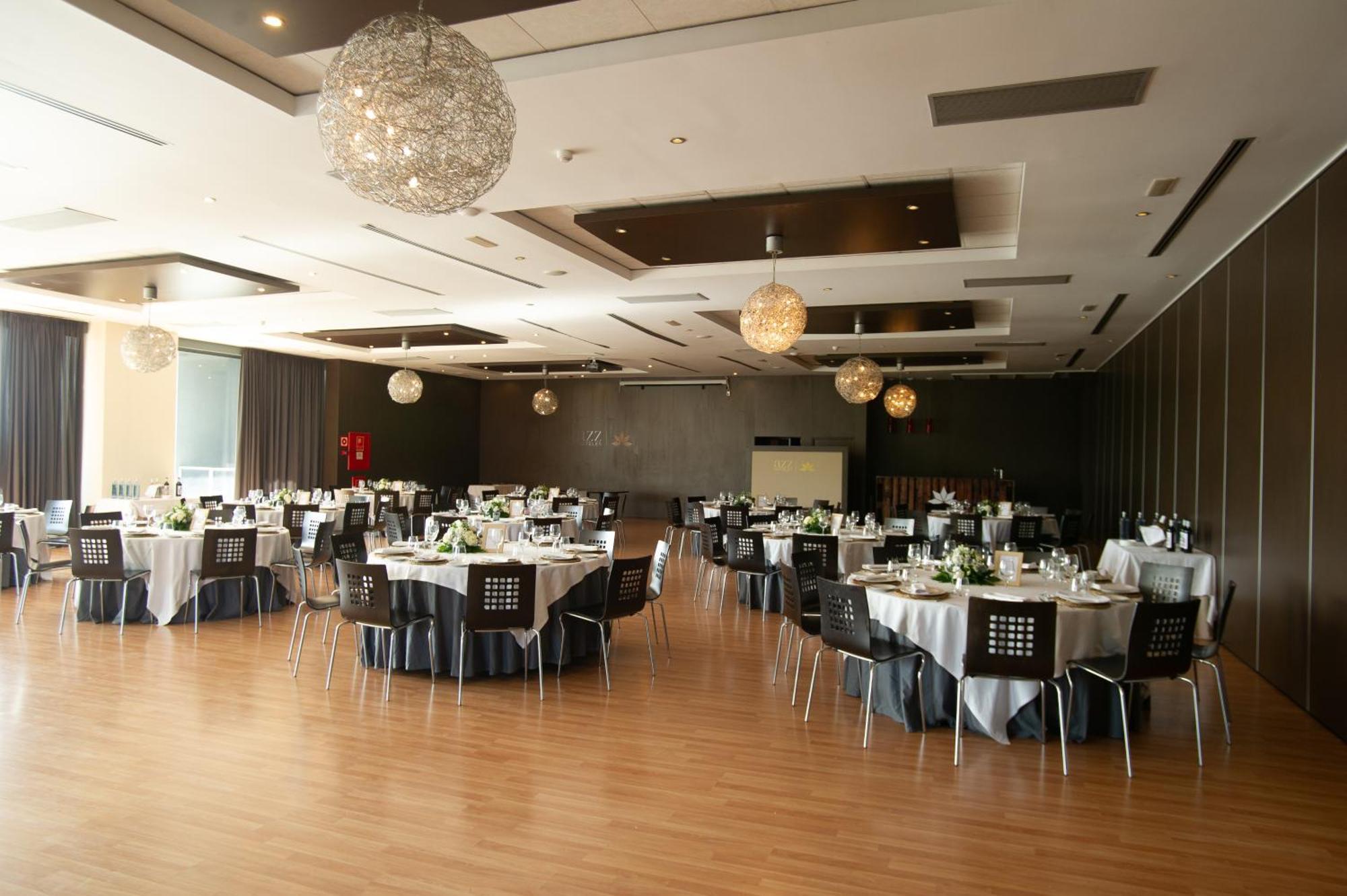 บาเลนเซีย คองเกรส โฮเต็ลแอนด์สปา Hotel ปาเตร์นา ภายนอก รูปภาพ