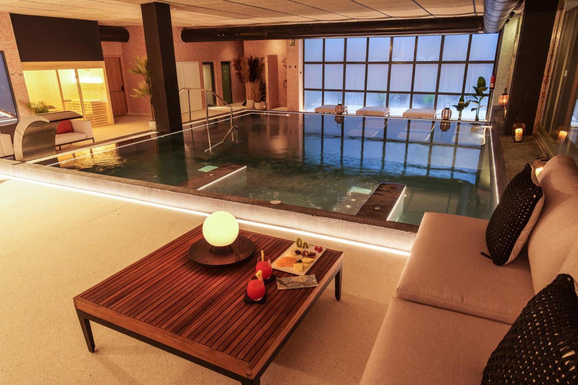 บาเลนเซีย คองเกรส โฮเต็ลแอนด์สปา Hotel ปาเตร์นา ภายนอก รูปภาพ